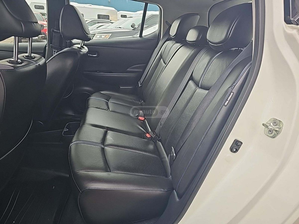 Nissan Leaf - фото 8