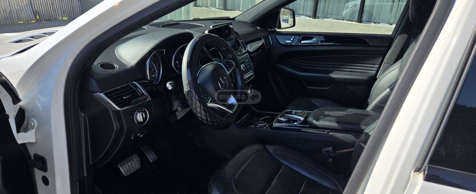 Mercedes-Benz GLE Coupe - фото 9