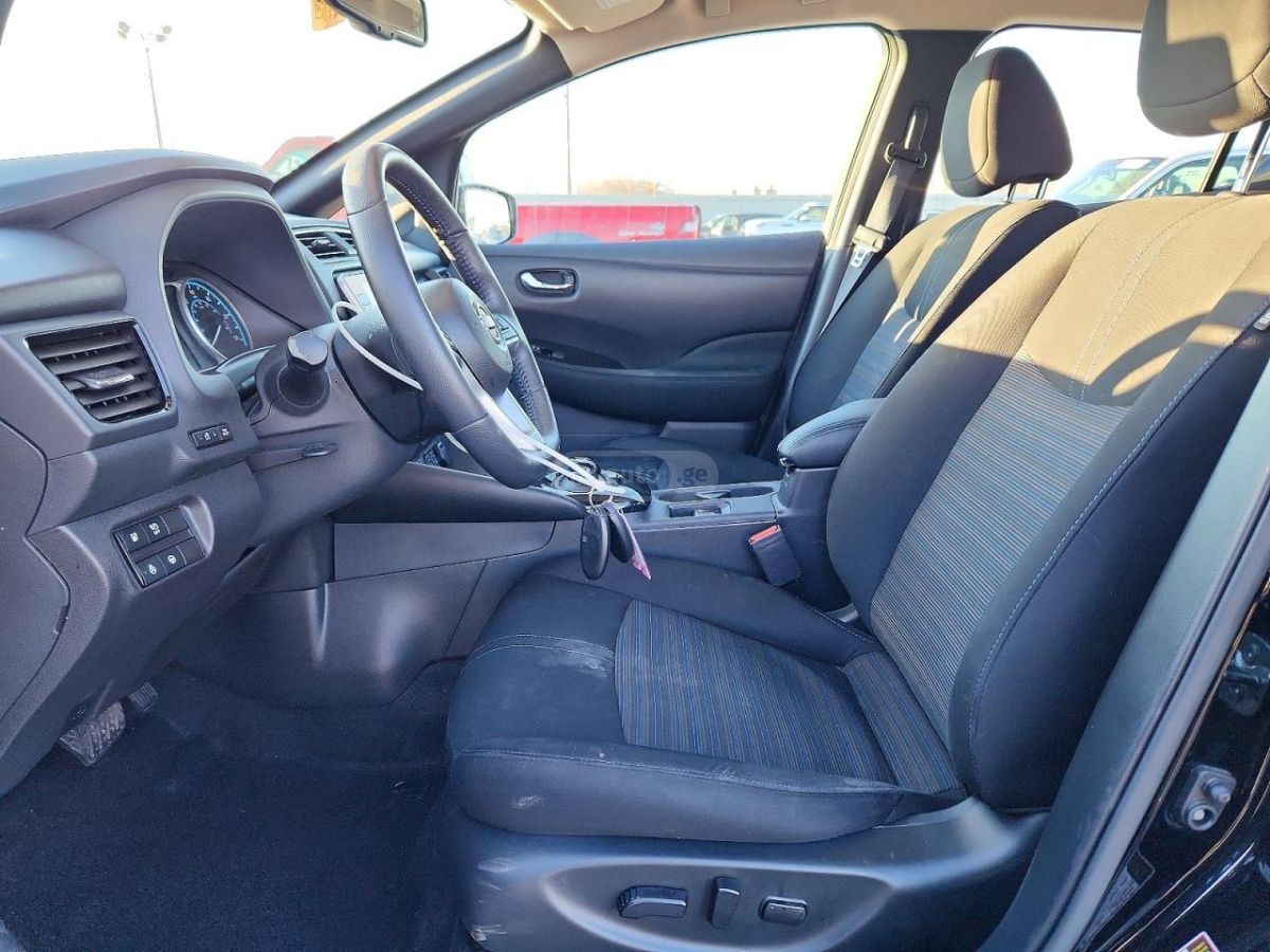 Nissan Leaf 2024 — миниатюра 7