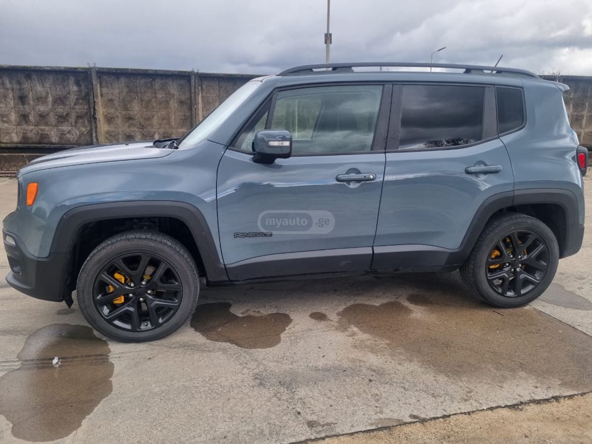 Jeep Renegade - фото 14