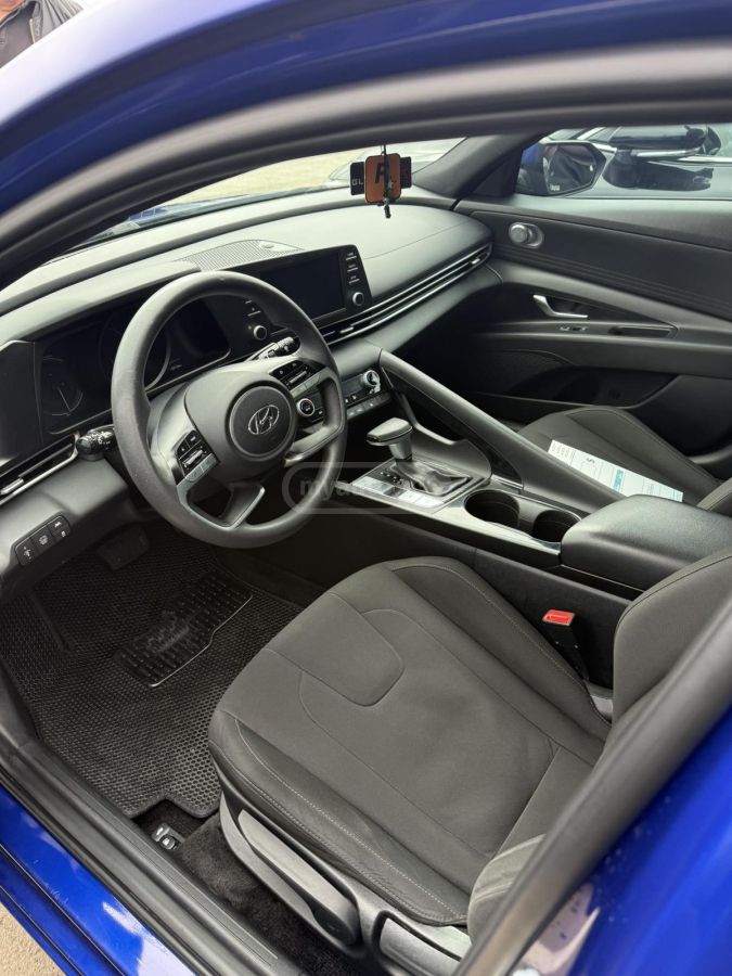 Hyundai Elantra - фото 9