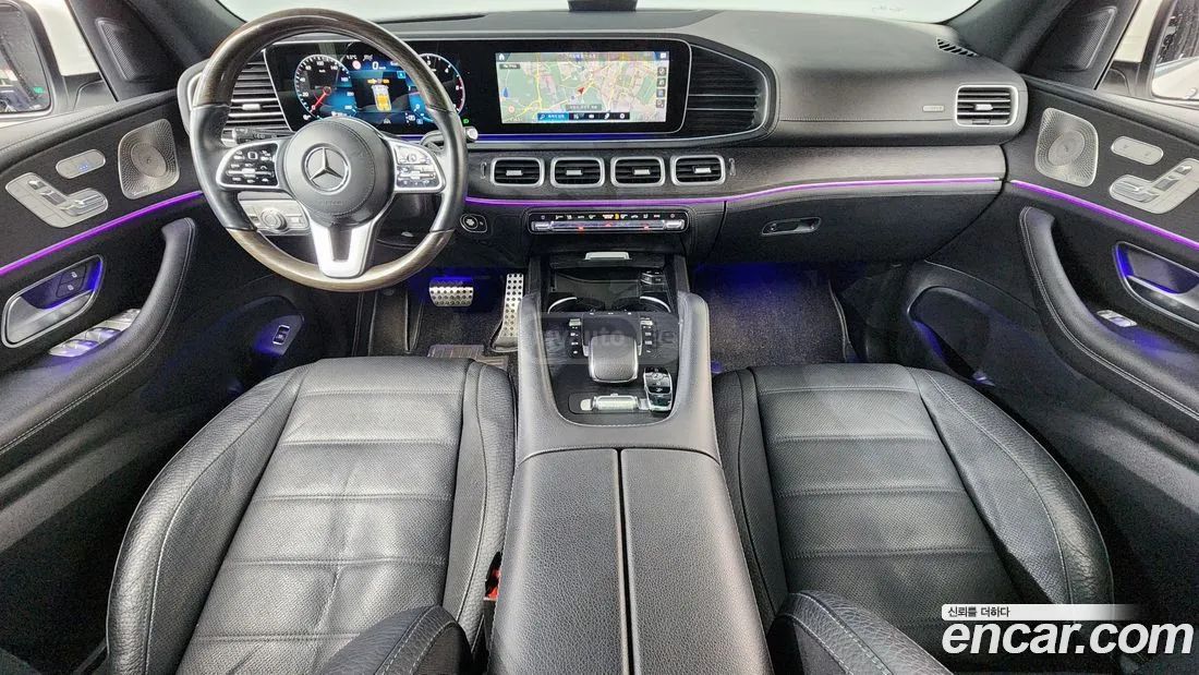 Mercedes-Benz GLS 63 AMG - фото 7