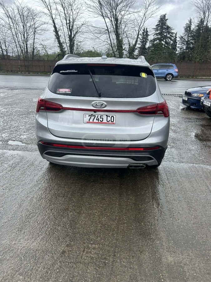 Hyundai Santa FE - фото 4