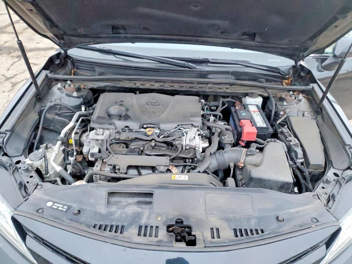 Toyota Camry - фото 10