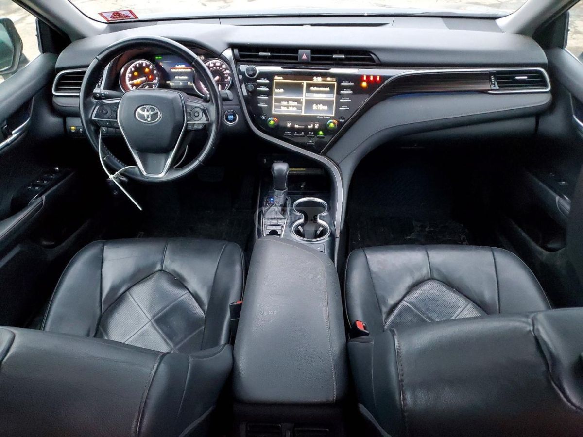 Toyota Camry - фото 7