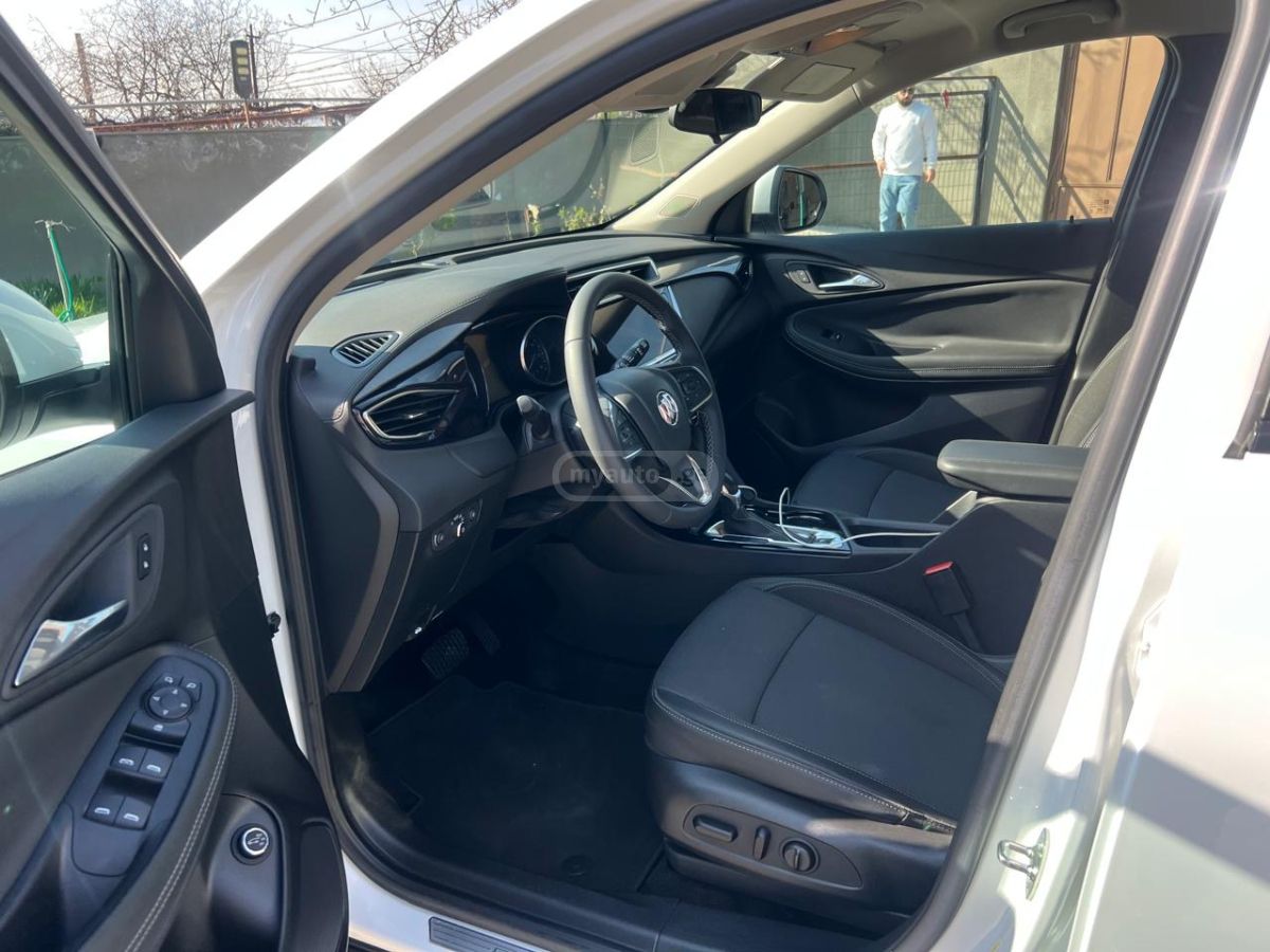 Buick Encore - фото 10