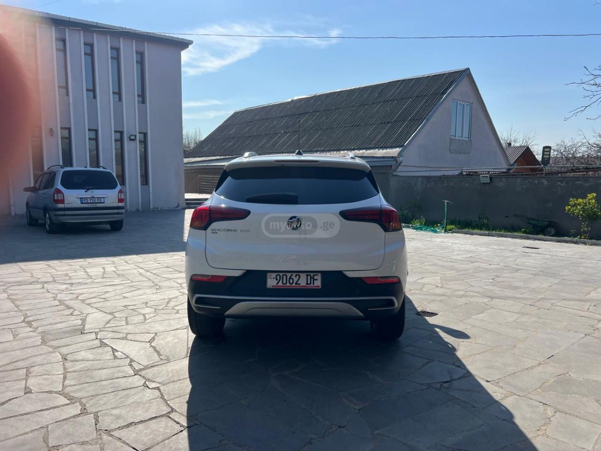 Buick Encore - фото 6