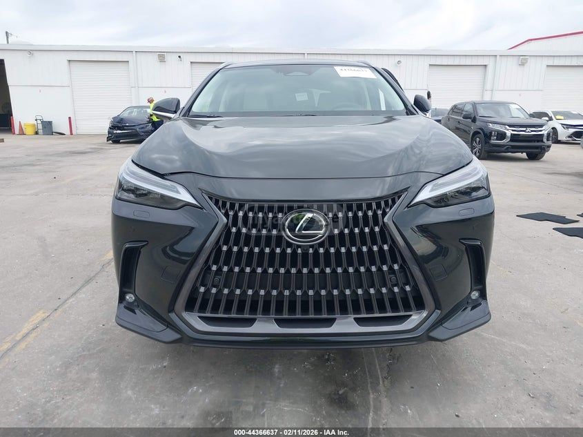 Lexus NX 350 - фото 7