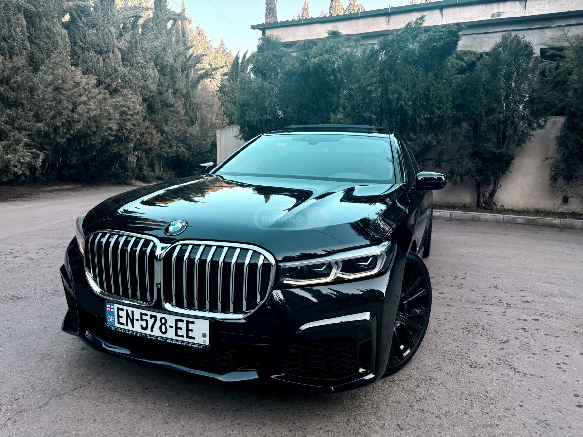 BMW 730 - фото 1