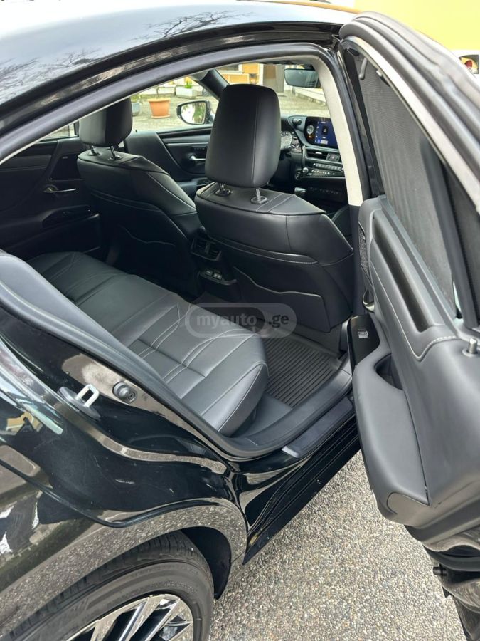 Lexus NX 300 2024 — миниатюра 9