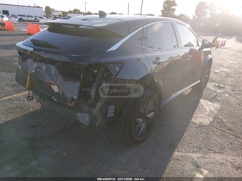 Nissan Ariya 2025 — миниатюра 4