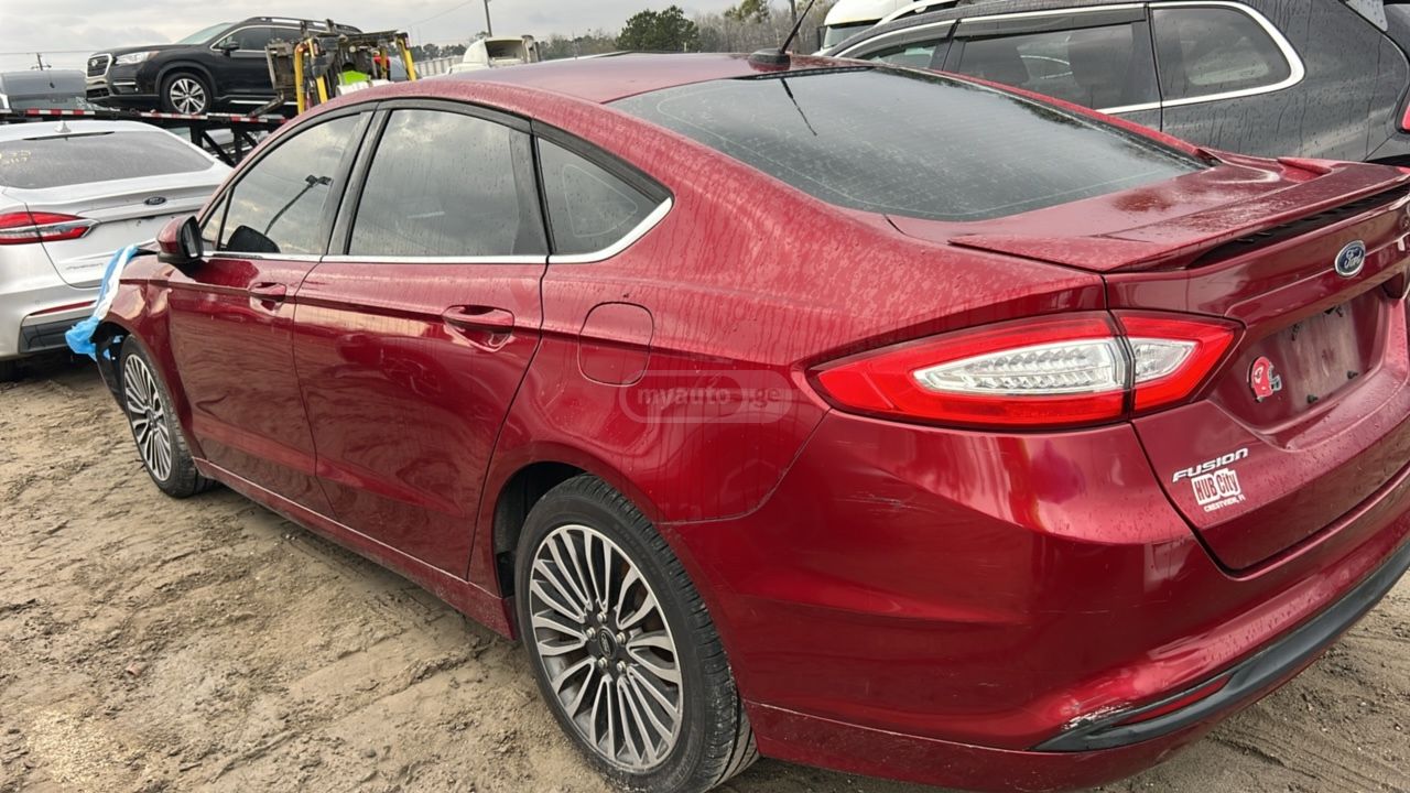 Ford Fusion - фото 13