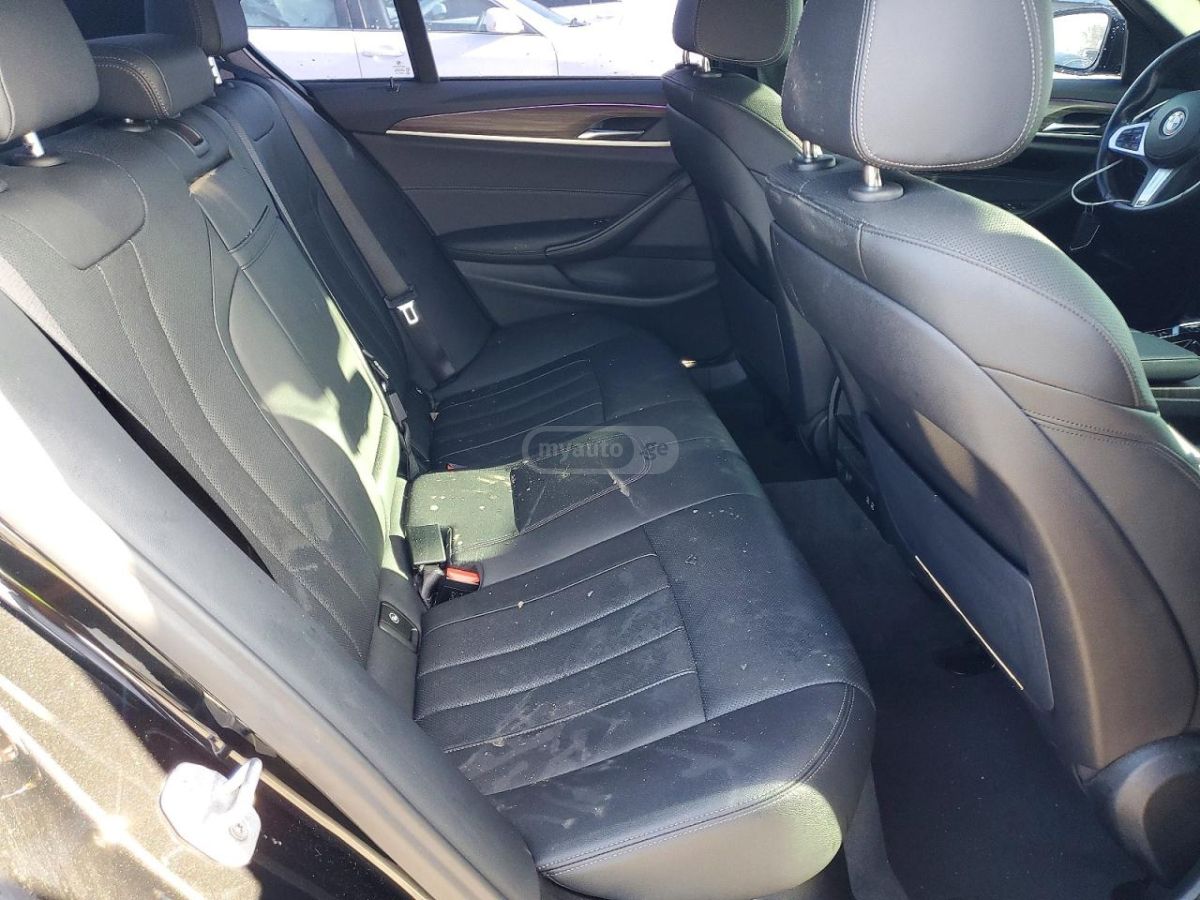 BMW 530 - фото 10
