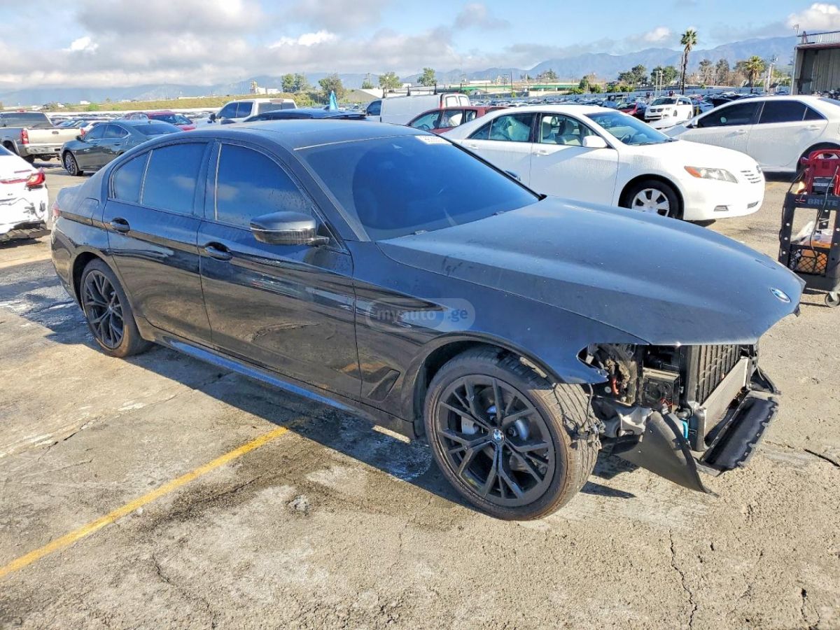 BMW 530 - фото 4