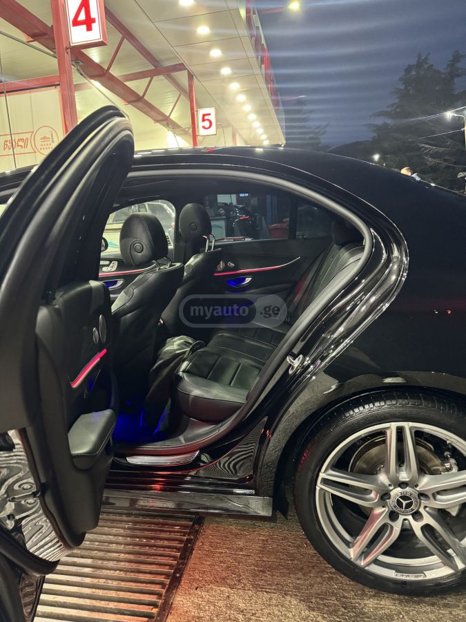 Mercedes-Benz E 350 - фото 15