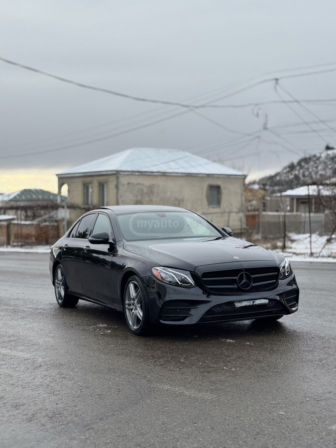 Mercedes-Benz E 350 - фото 4