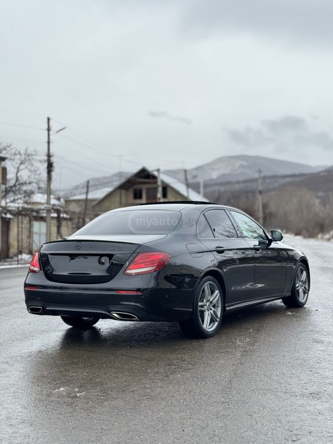 Mercedes-Benz E 350 - фото 6