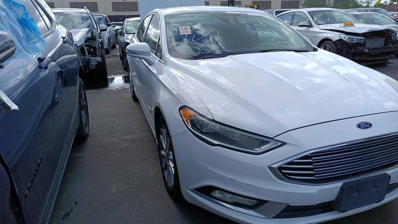 Ford Fusion - фото 11