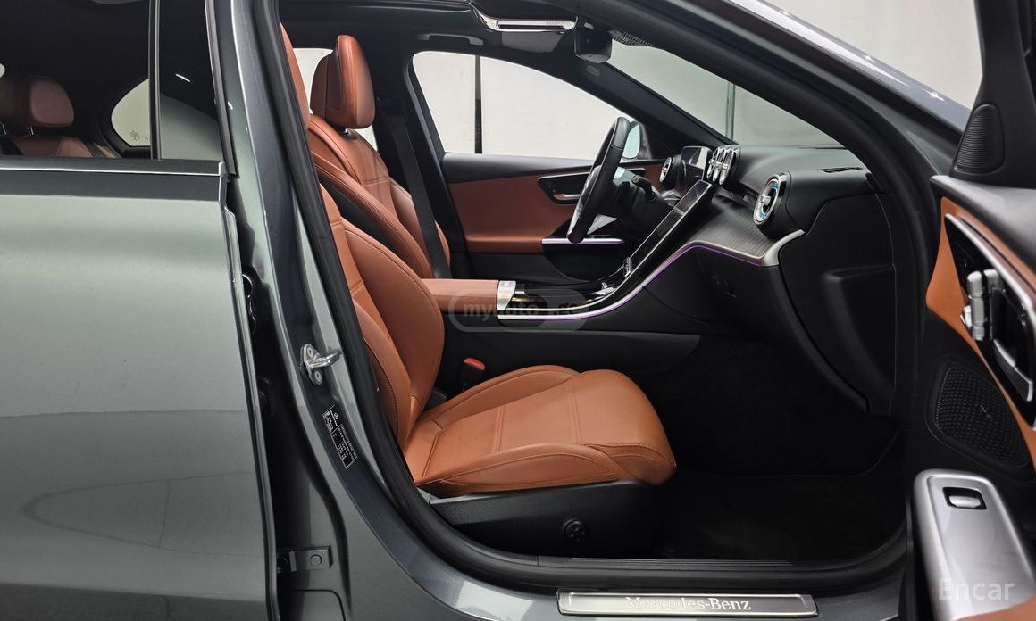 Mercedes-Benz C 200 2023 — миниатюра 9