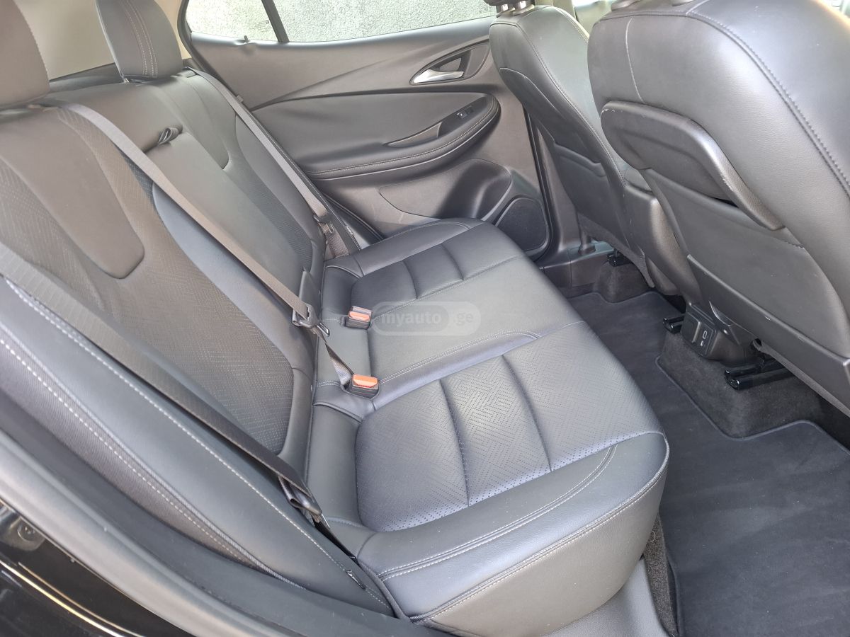 Buick Encore - фото 8
