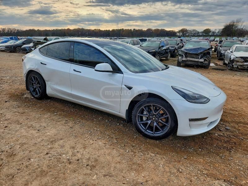 Tesla LONG RANGE DUAL MOTOR — миниатюра 3