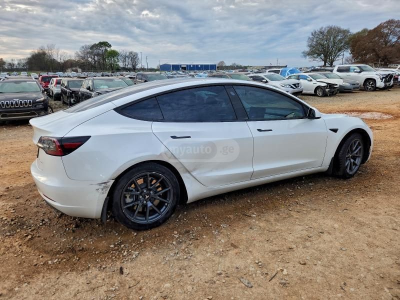 Tesla LONG RANGE DUAL MOTOR — миниатюра 5