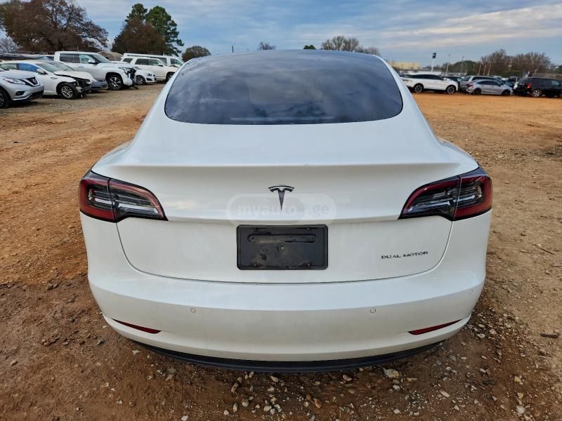 Tesla LONG RANGE DUAL MOTOR — миниатюра 6