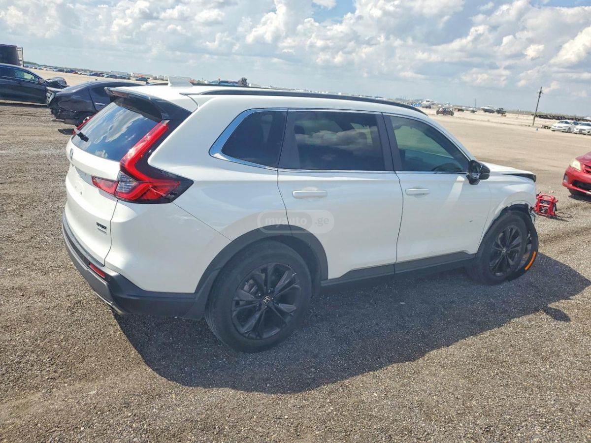 Honda CR-V - фото 3