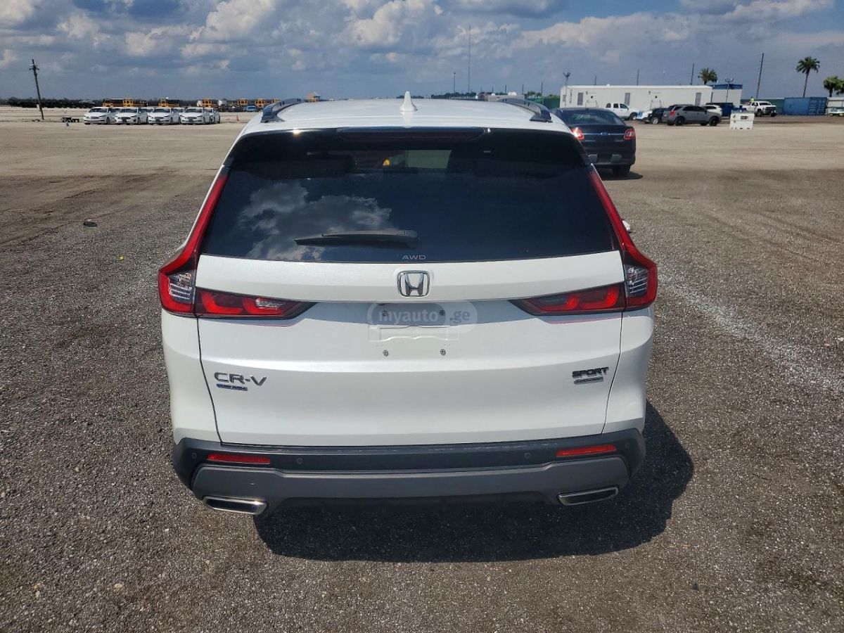 Honda CR-V - фото 6