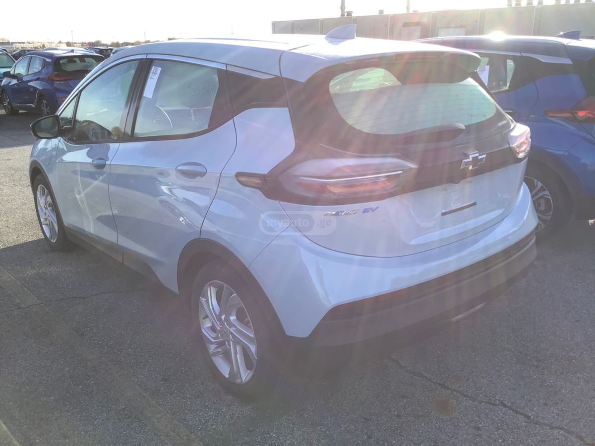 Chevrolet Bolt EV - фото 4