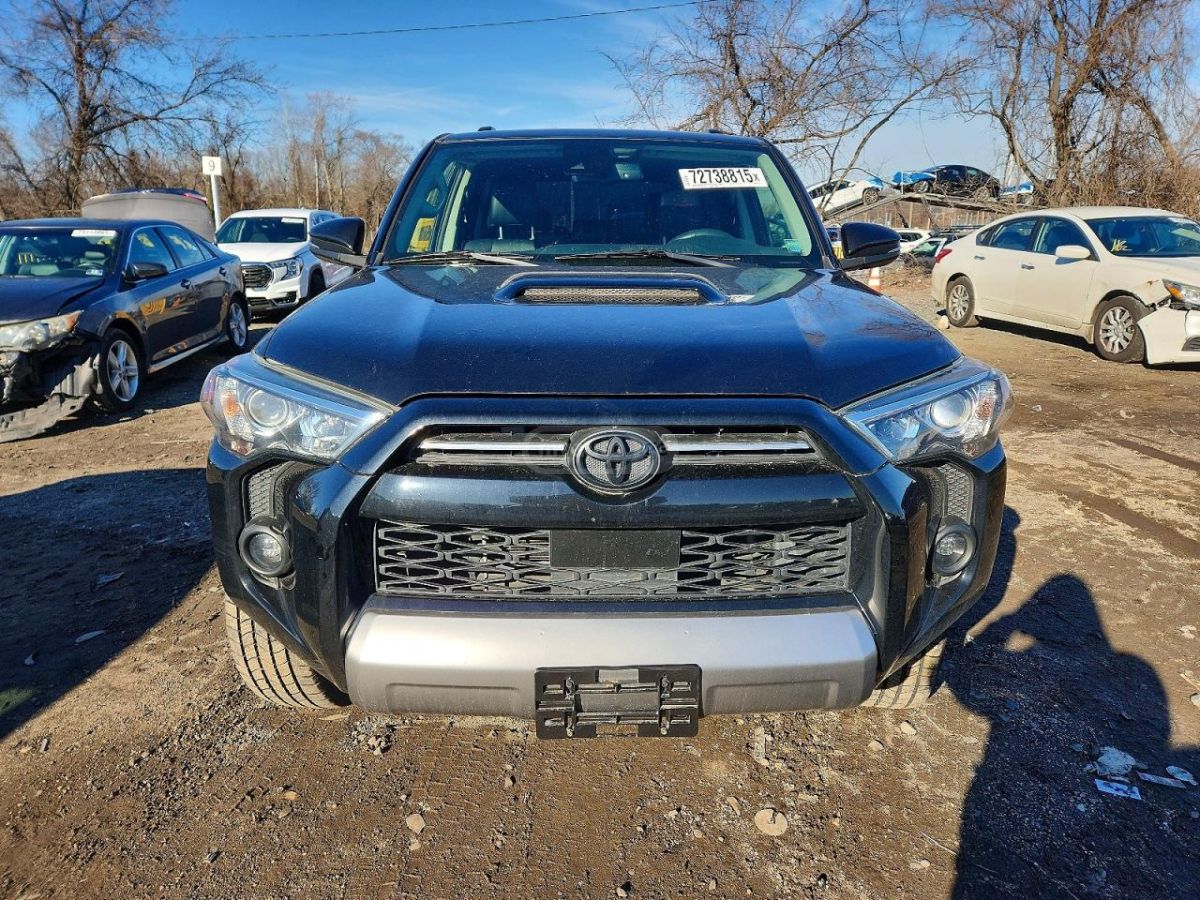 Toyota 4 Runner - фото 5