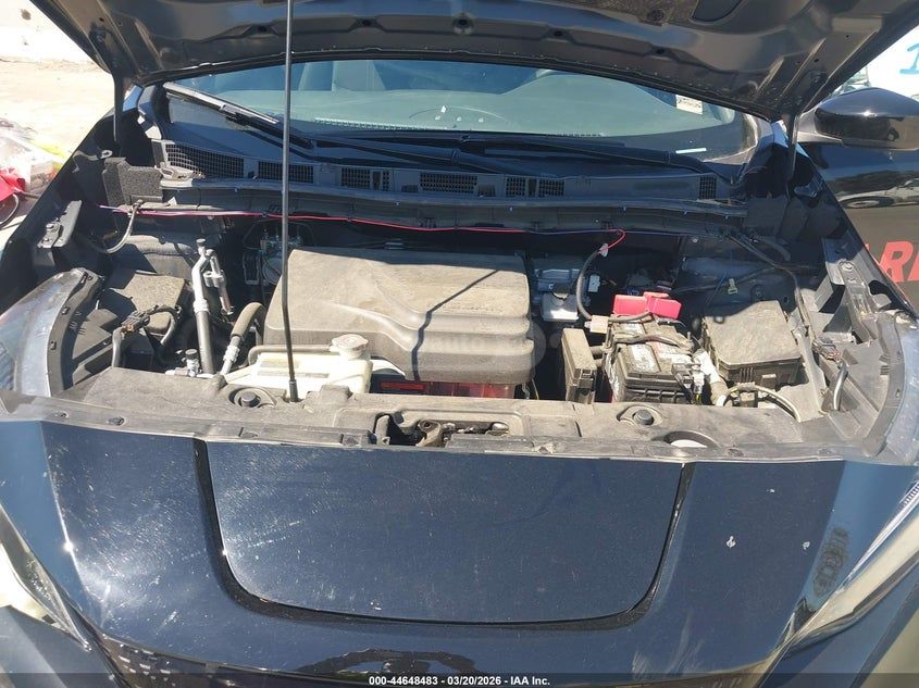 Nissan Leaf - фото 10