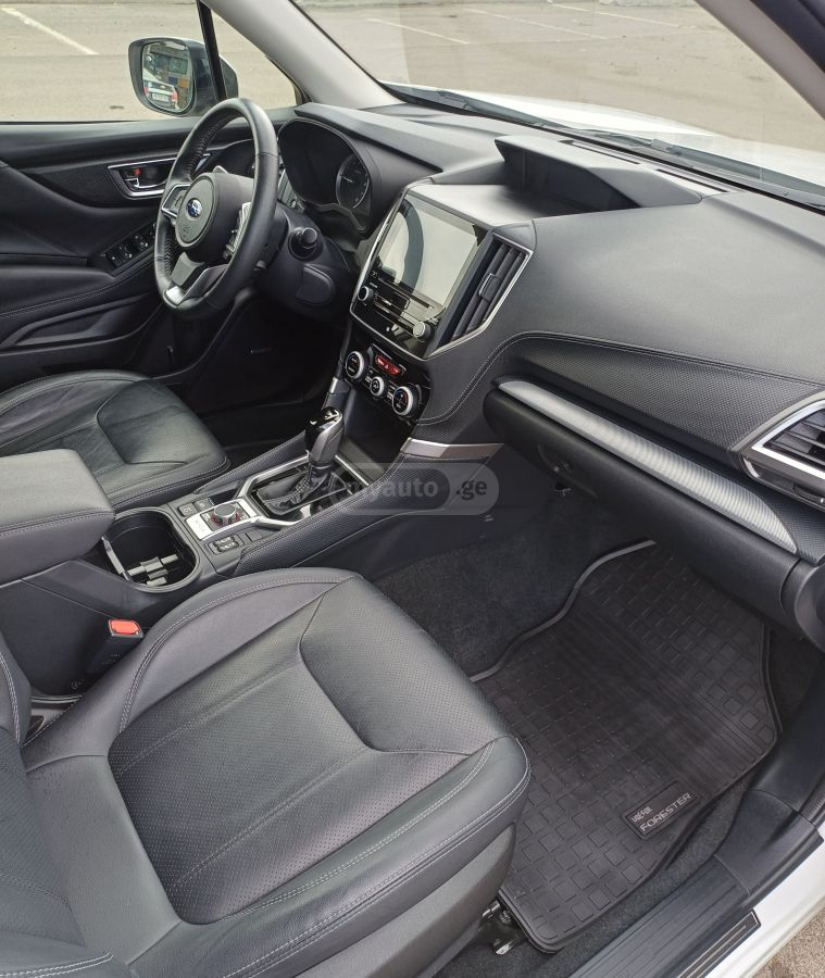 Subaru Forester - фото 12