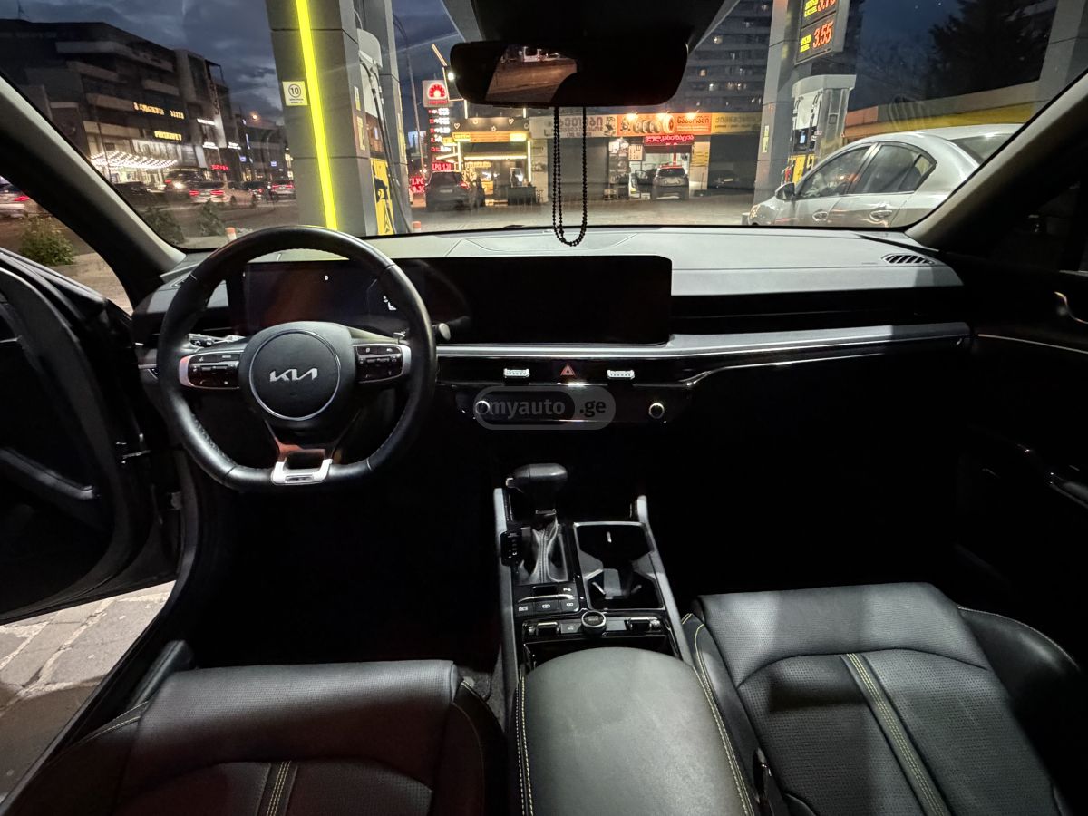 Kia K5 - фото 11