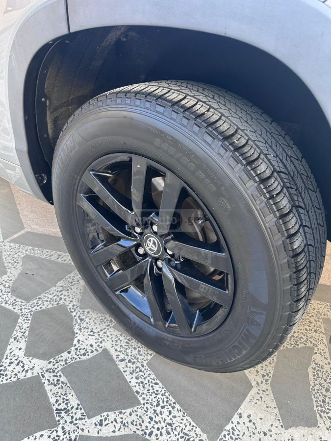 Toyota Highlander - фото 14