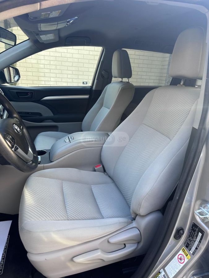 Toyota Highlander - фото 9