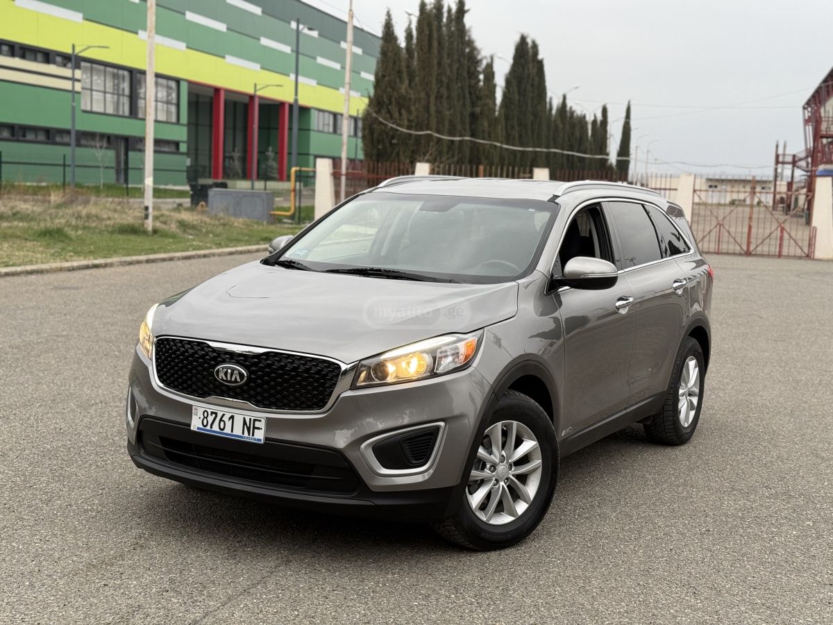 Kia Sorento - фото 3