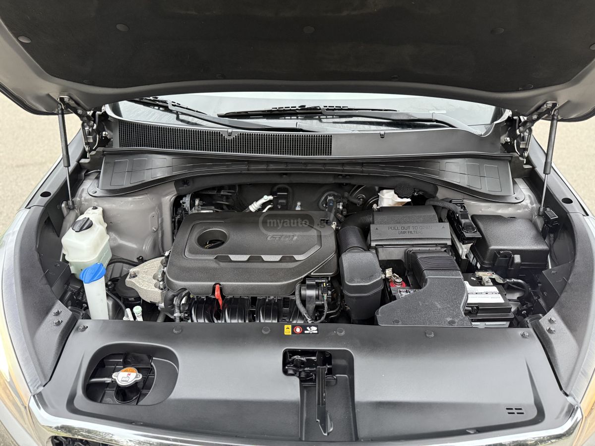 Kia Sorento - фото 9