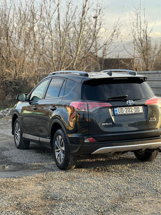Toyota RAV 4 - фото 9