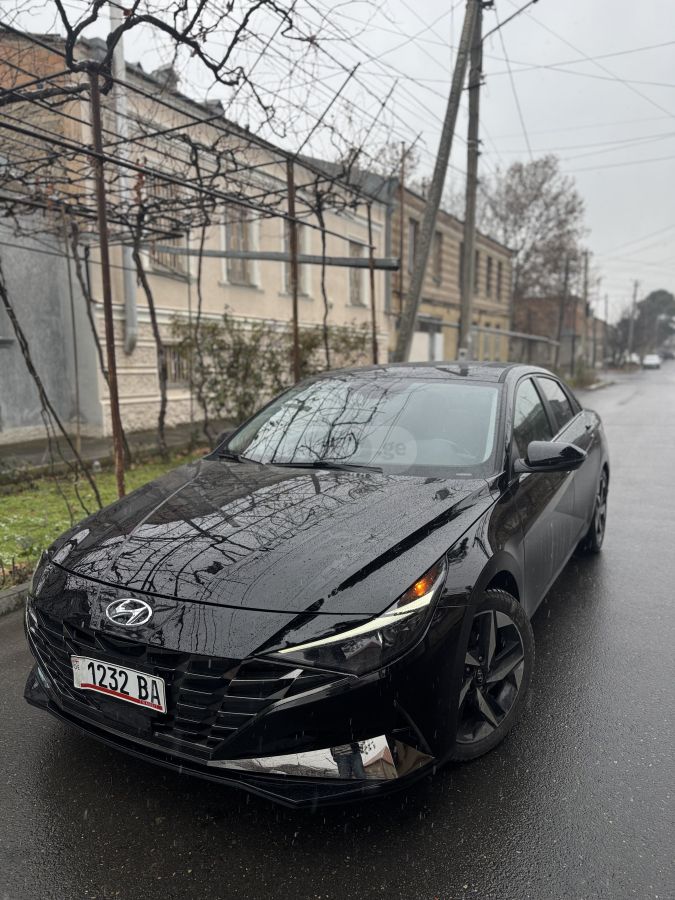 Hyundai Elantra - фото 2