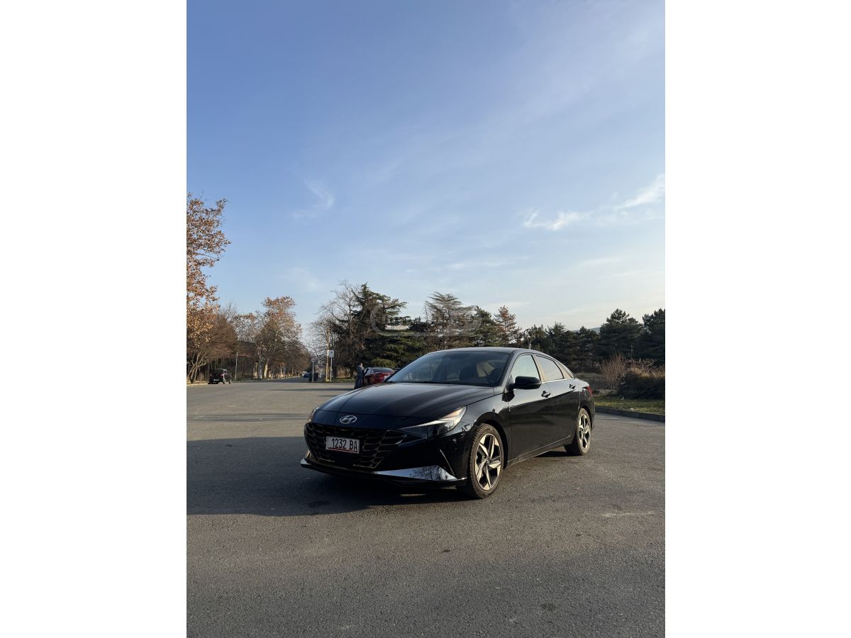 Hyundai Elantra - фото 9