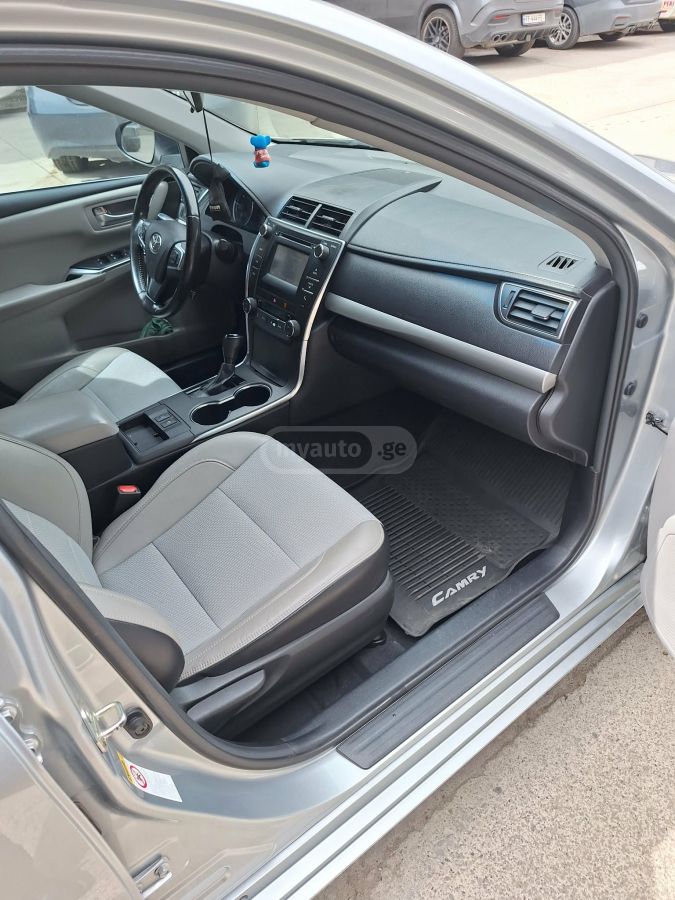 Toyota Camry - фото 10