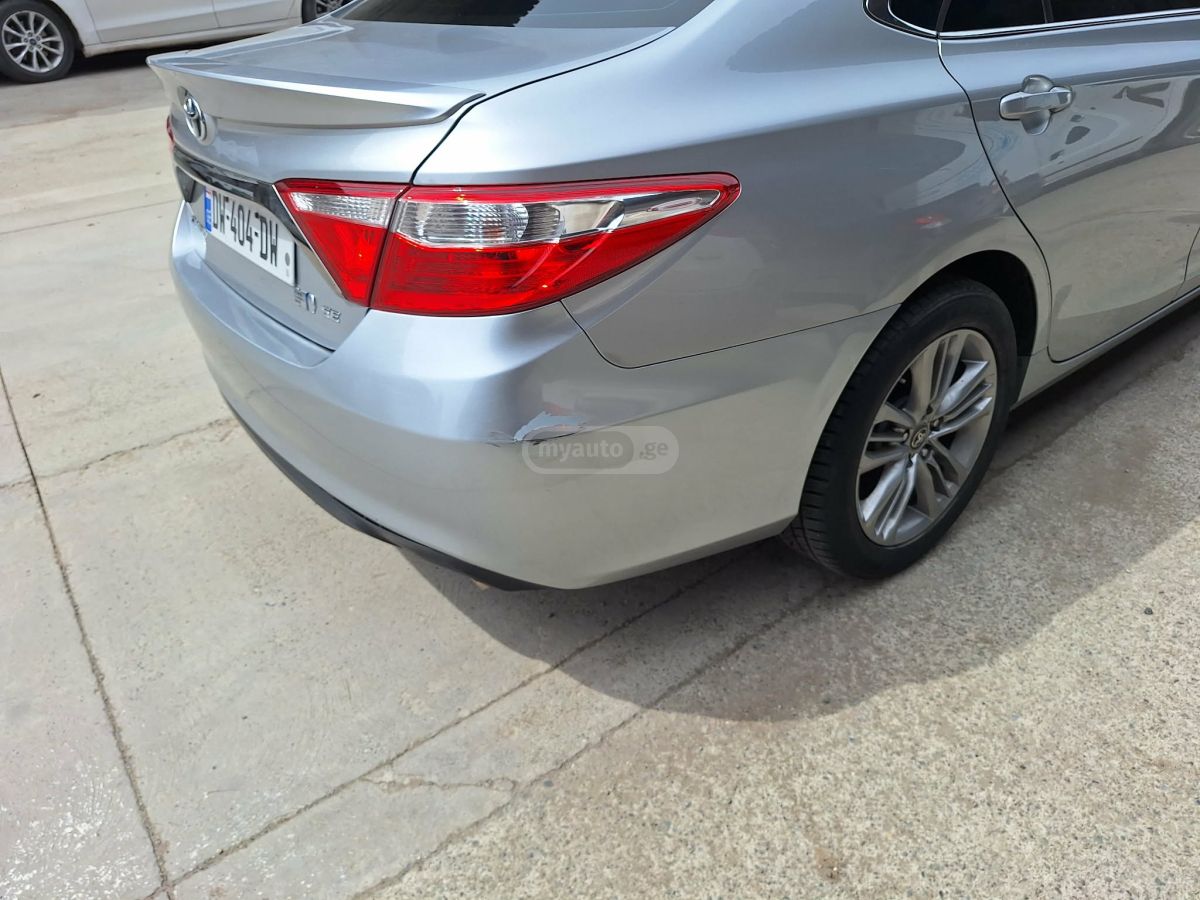 Toyota Camry - фото 9