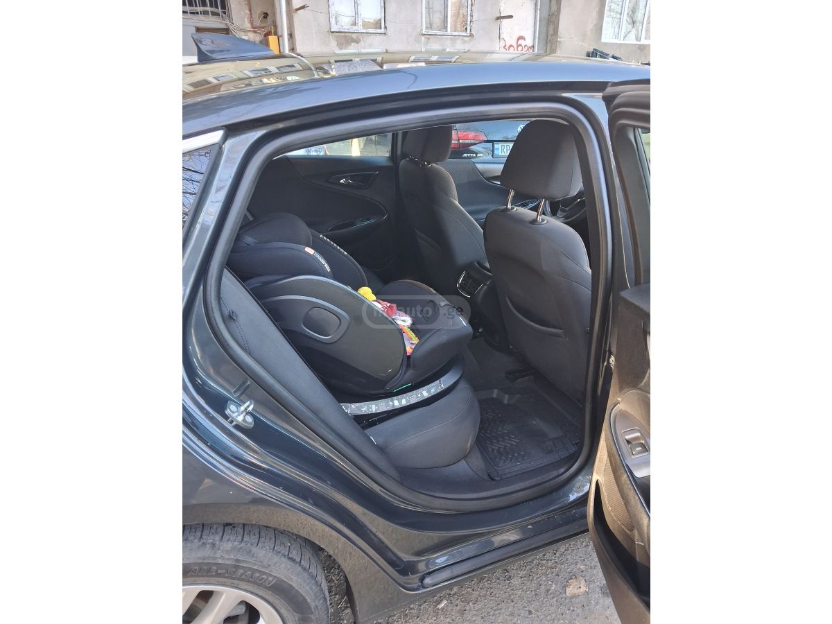 Chevrolet Malibu - фото 10