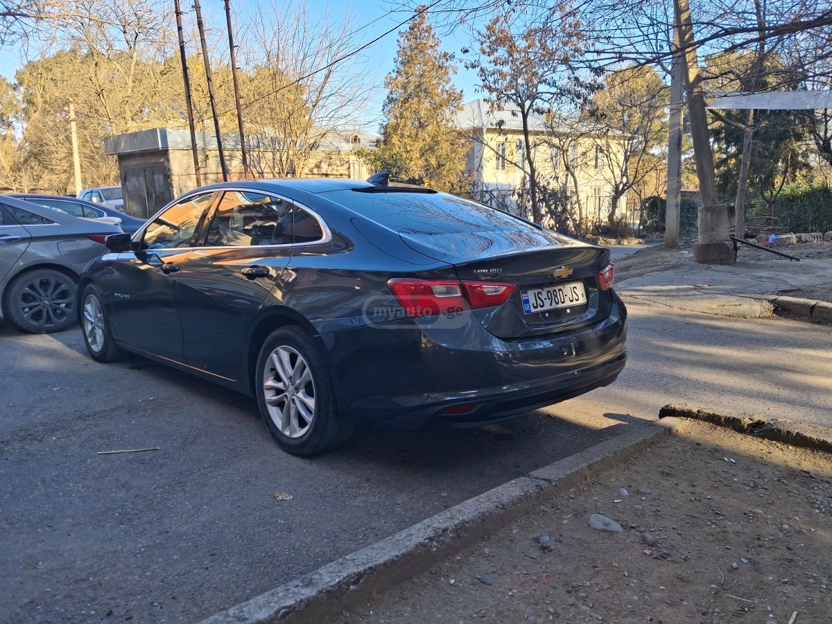 Chevrolet Malibu - фото 9