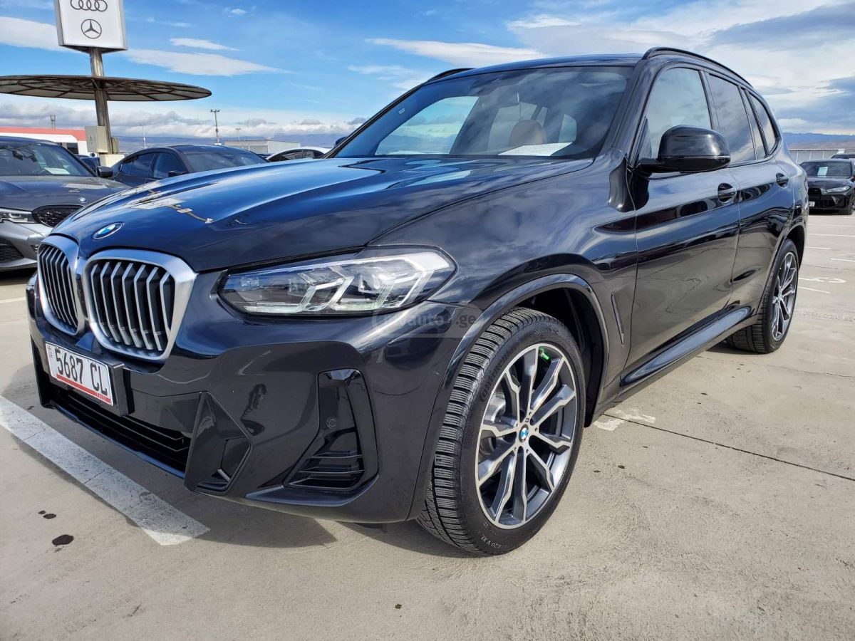BMW sDrive30i 4dr 4x2 Sports Activ — миниатюра 2