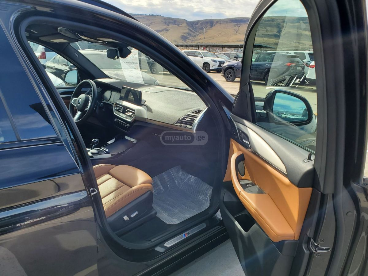 BMW sDrive30i 4dr 4x2 Sports Activ — миниатюра 7