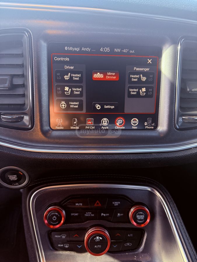 Dodge Challenger - фото 10