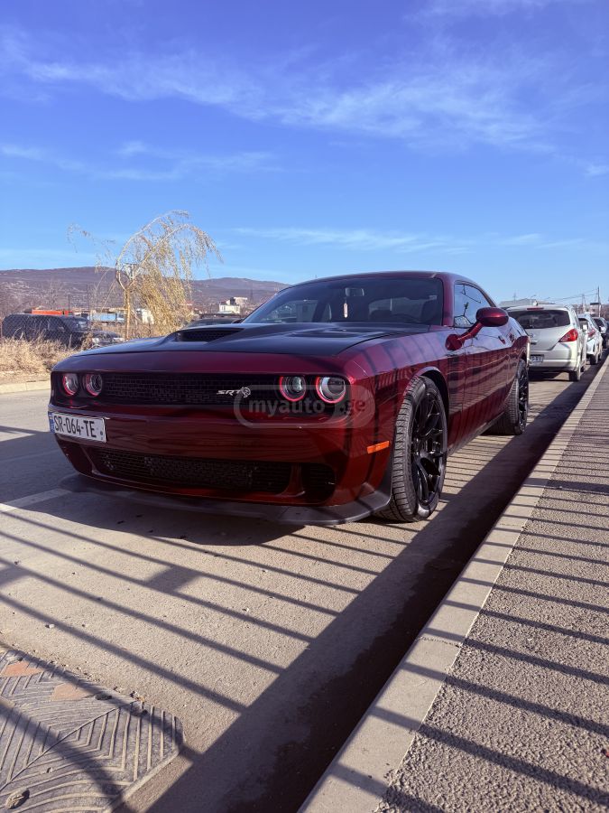Dodge Challenger - фото 2