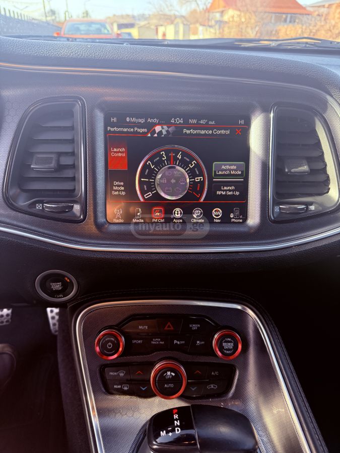 Dodge Challenger - фото 9